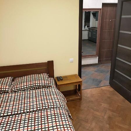Gallery Lviv Apartment Exterior foto
